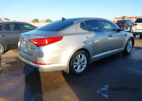 2011 Kia Optima Ex Turbo z USA, uszkodzony, nr VIN KNAGN4A68B5131853